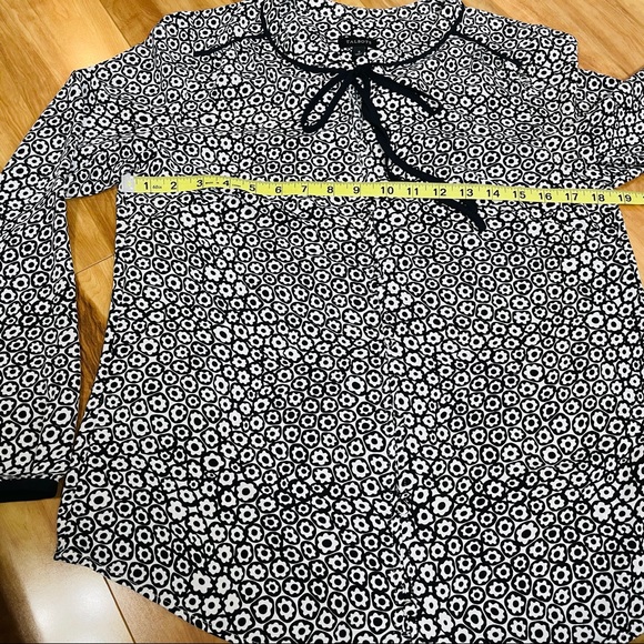 Talbots Floral Long Sleeve Front Tie Blouse S - Picture 10 of 14